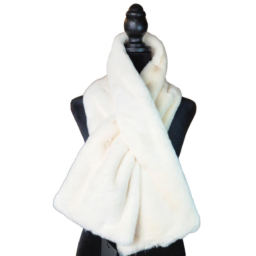 APPARIS Bambi Faux Fur Scarf